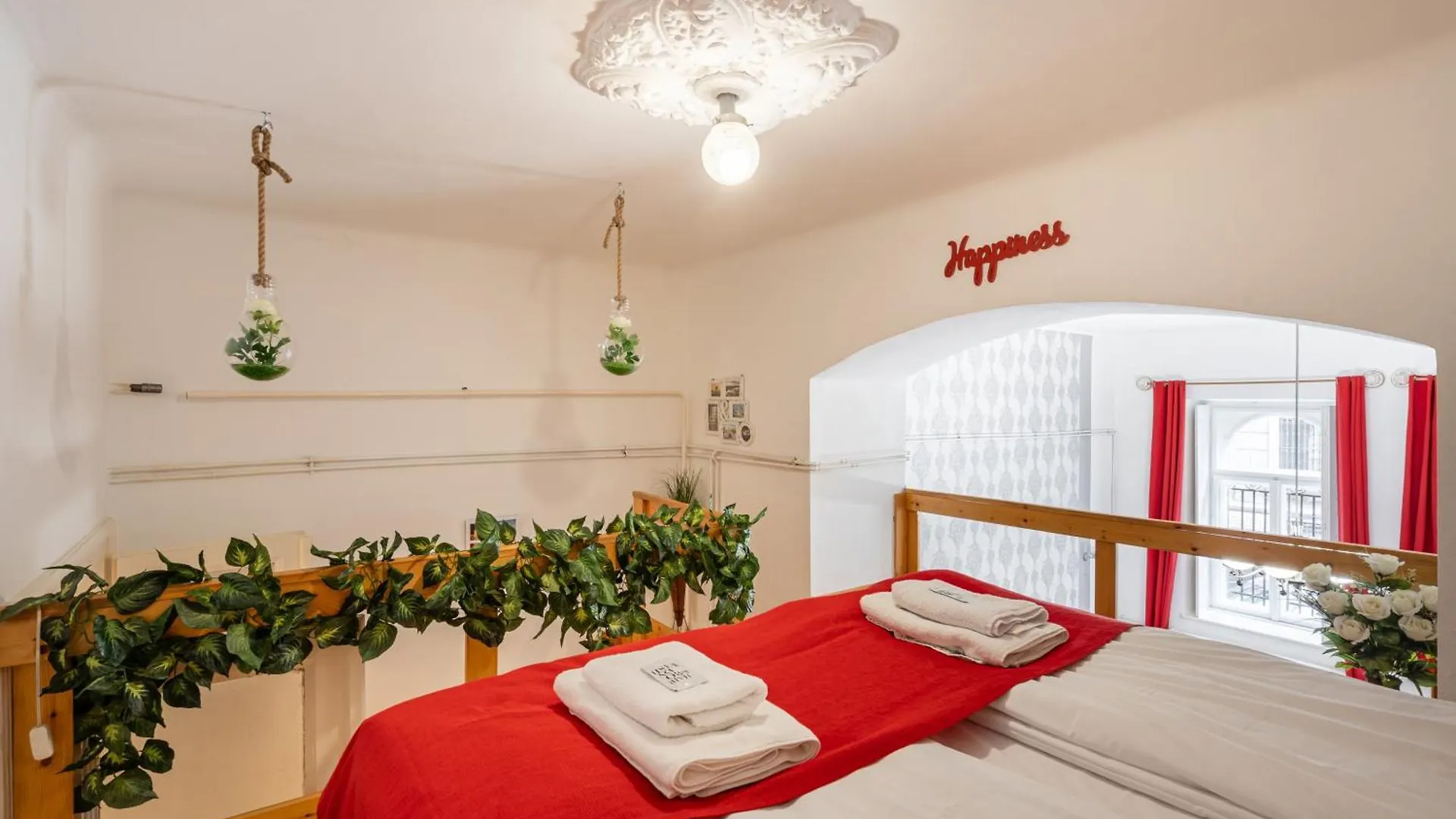Red Romance Apartment Budapest